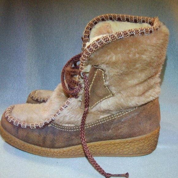VTG Snowland Faux Fur Boots Size 6- BohoStyle - Picture 3 of 7